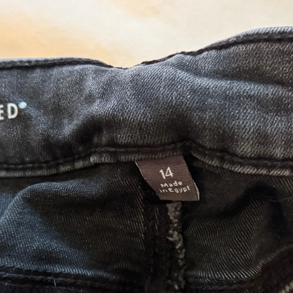The Limited these black